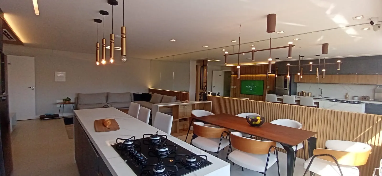 Residencial Arken || Apartamentos de 82, 75 e 66 m² || 3 dorms ou 2 dorms com living ampliado || Varanda gourmet com churrasqueira e jardim || 1 ou 2 vagas de garagem || Depósito privativo || Financiamento direto com a construtora Vegus || Arken Residencial